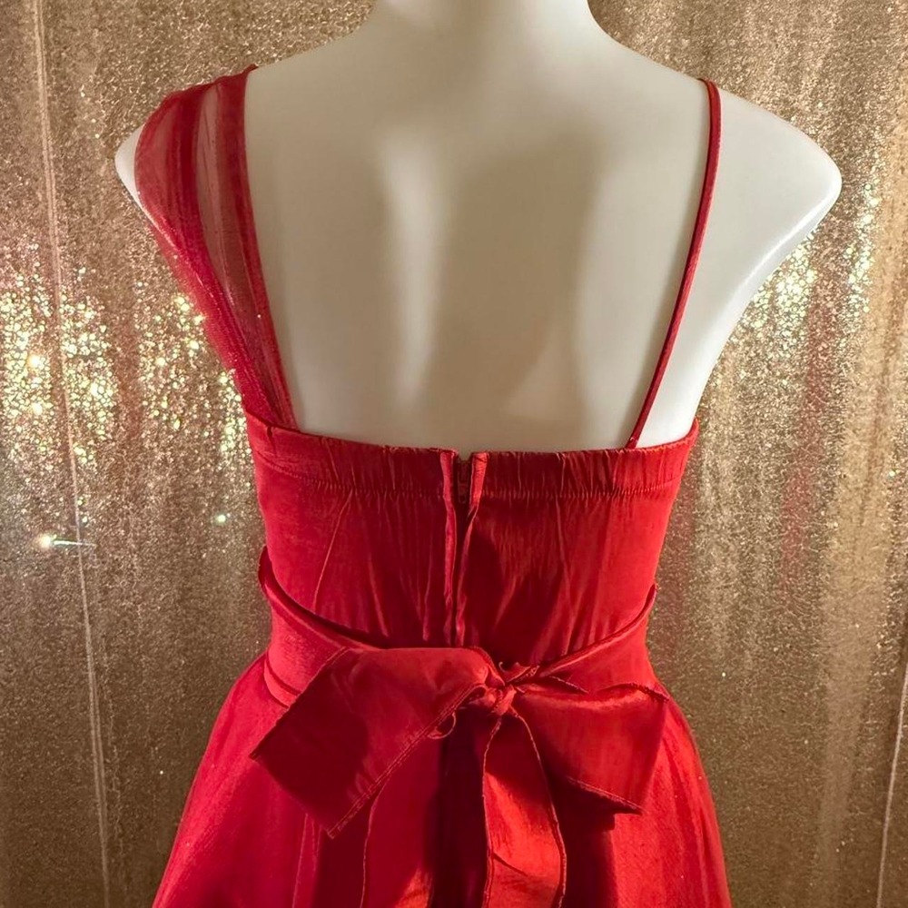 Red One Shoulder Formal Dress Beaded Belt Sheer Overlay NWT/Sizes S-M-XL - Picture 4 of 4